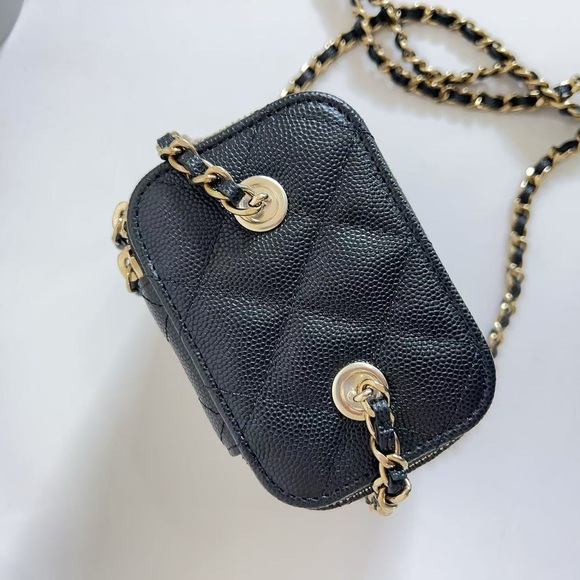 CHANEL Caviar Mini Vanity Case With Gold Chain - Picture 2 of 7